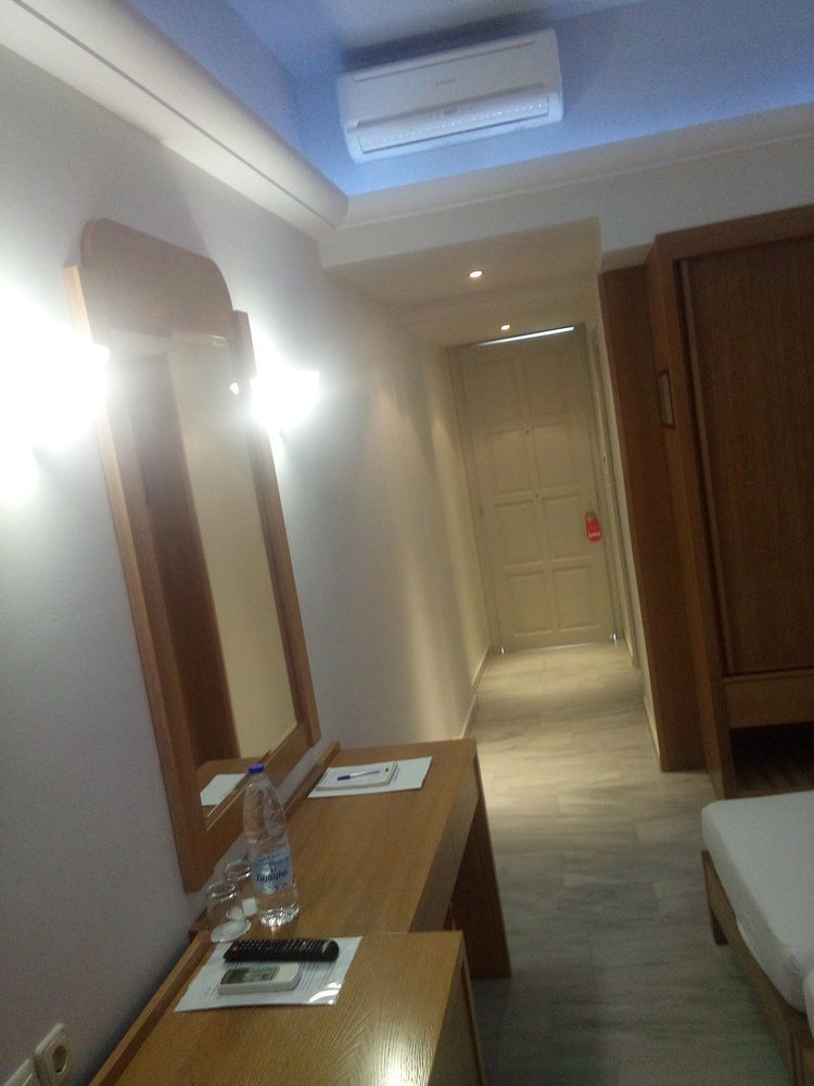 Anita Beach Hotel- Adults Only Ретимно Экстерьер фото