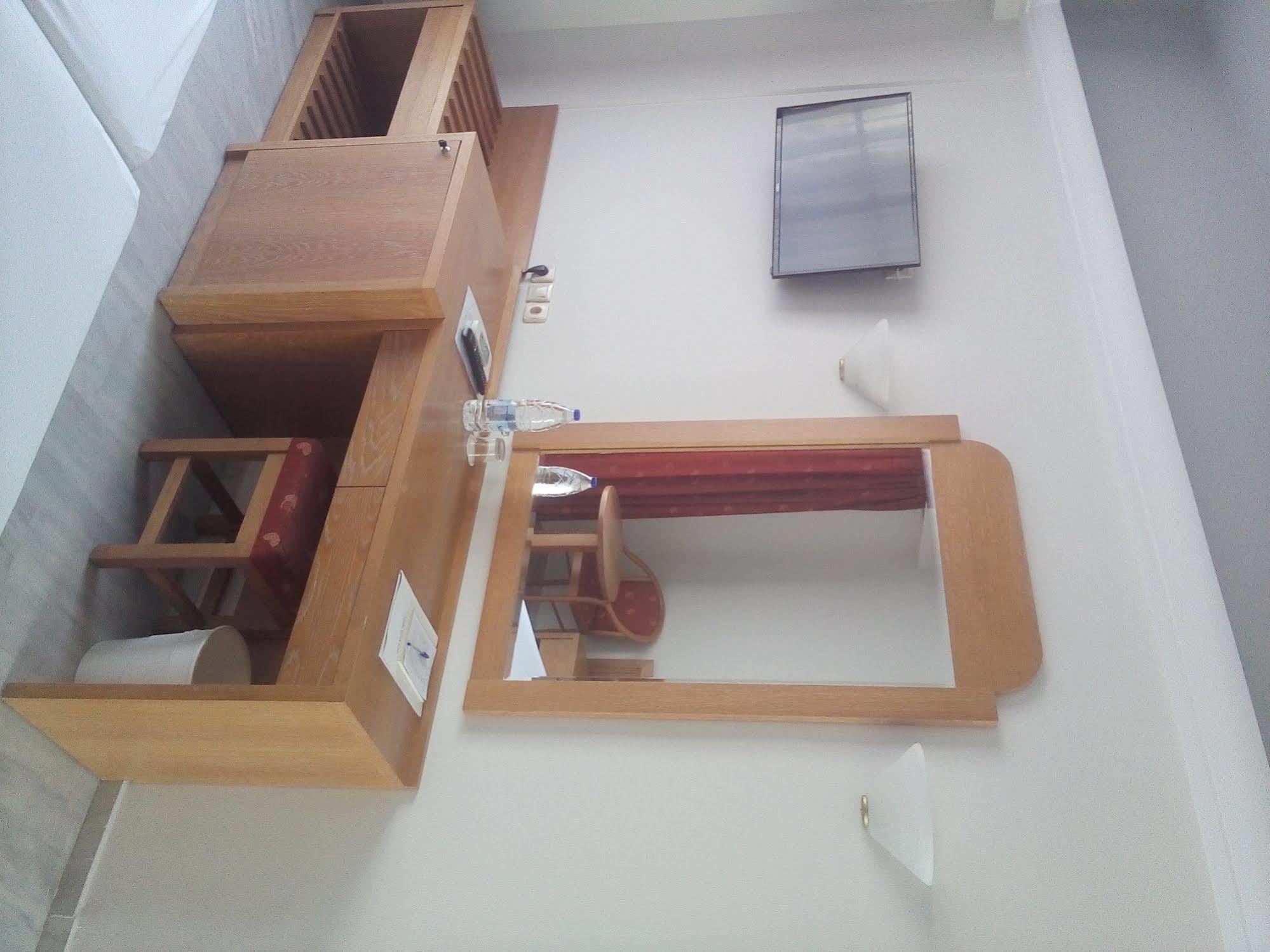 Anita Beach Hotel- Adults Only Ретимно Экстерьер фото