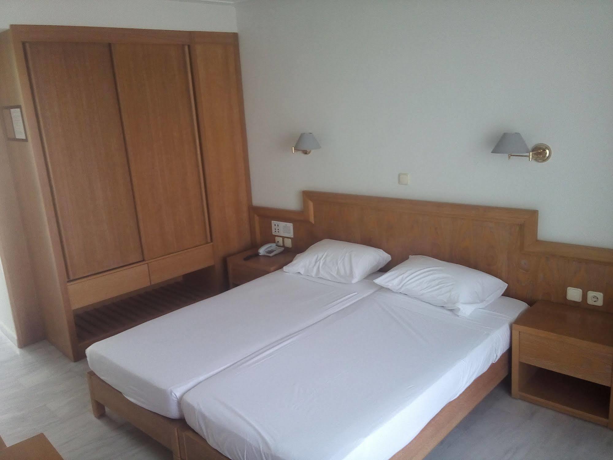 Anita Beach Hotel- Adults Only Ретимно Экстерьер фото